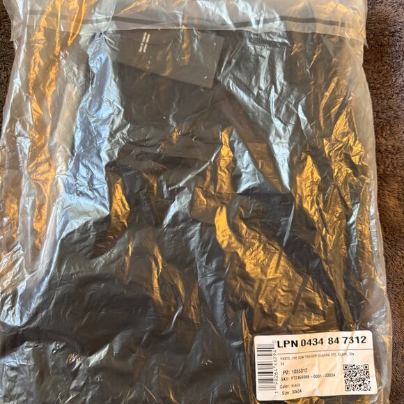 BNWT Fabletics The Don Trouser (Classic Fit), Black, 33 x 34 - Picture 5 of 5